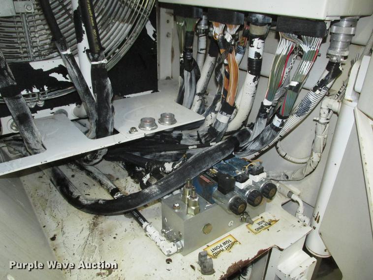 image for item DD2919 2008 Roadtec RP-190 paver