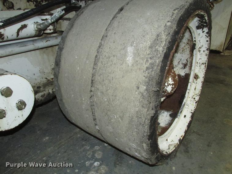 image for item DD2919 2008 Roadtec RP-190 paver