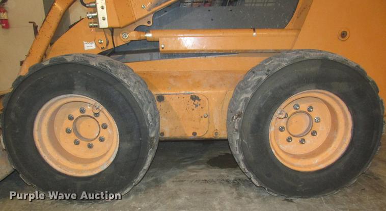 image for item DD2921 2007 Case 450 skid steer