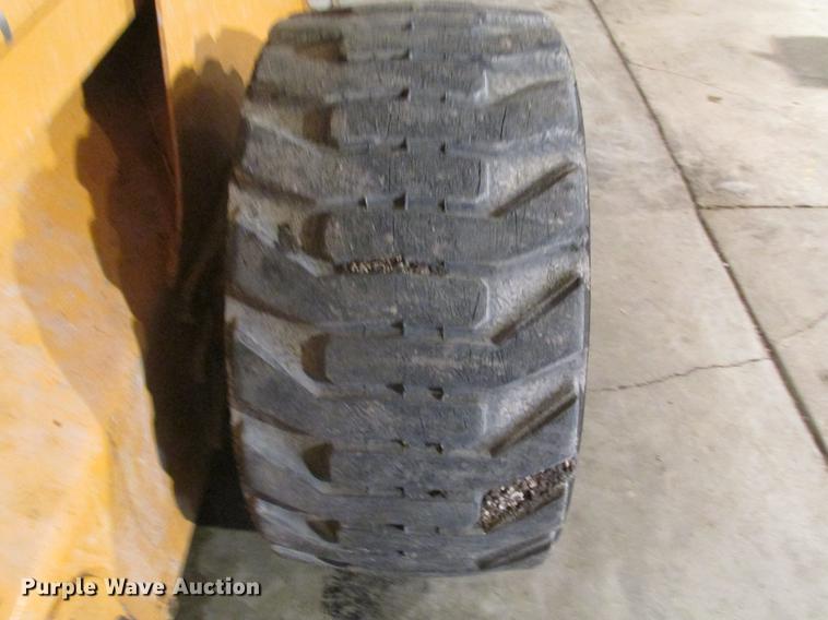 image for item DD2921 2007 Case 450 skid steer