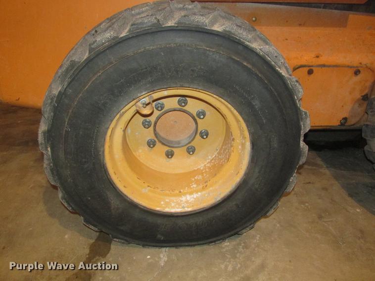 image for item DD2921 2007 Case 450 skid steer