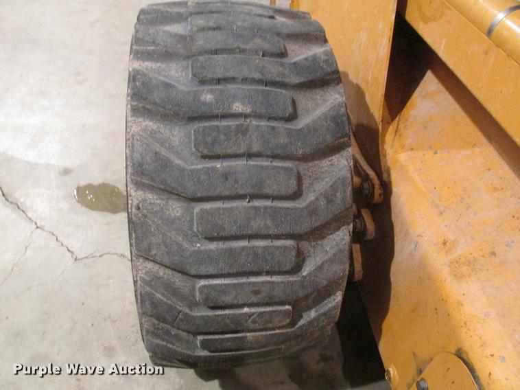 image for item DD2921 2007 Case 450 skid steer