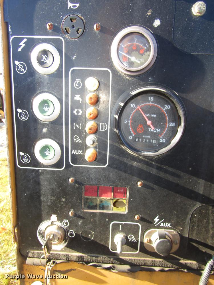 image for item DD2979 2000 Vermeer D16X20A Navigator directional boring unit