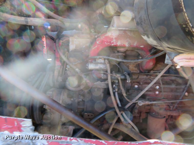 image for item DF9810 1979 International Paystar 5000 oilfield rig up truck