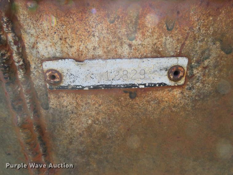 image for item DF9813 1977 Shop built end dump pup trailer