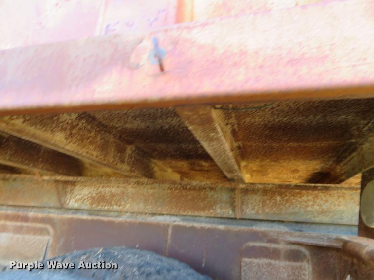 image for item DF9813 1977 Shop built end dump pup trailer