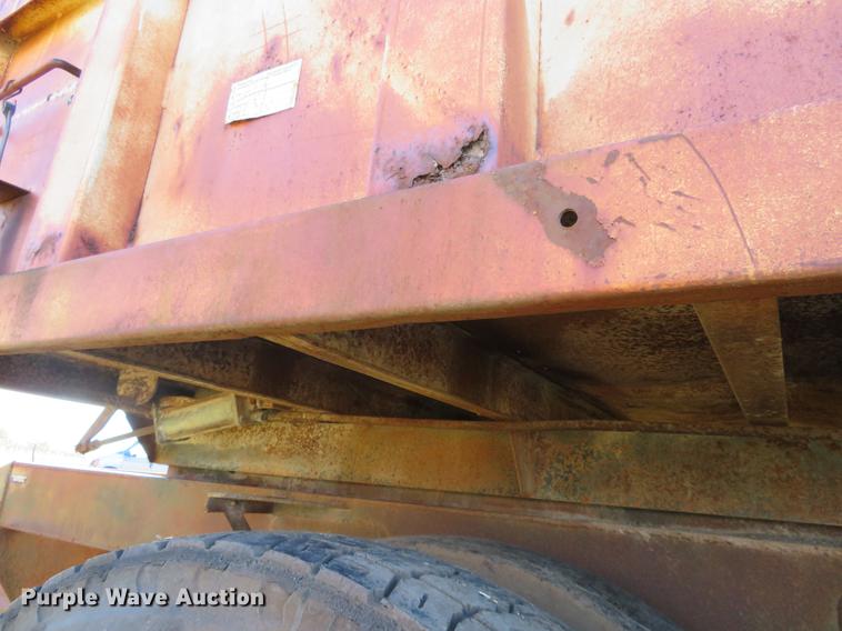 image for item DF9813 1977 Shop built end dump pup trailer