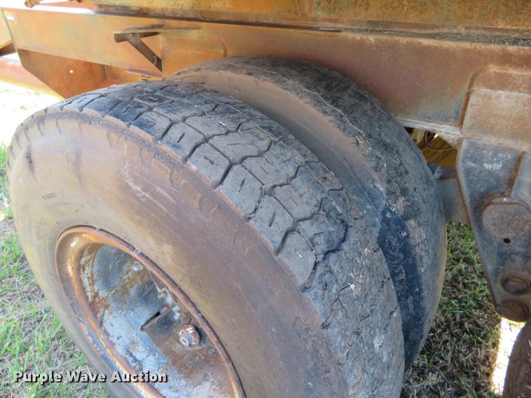 image for item DF9813 1977 Shop built end dump pup trailer