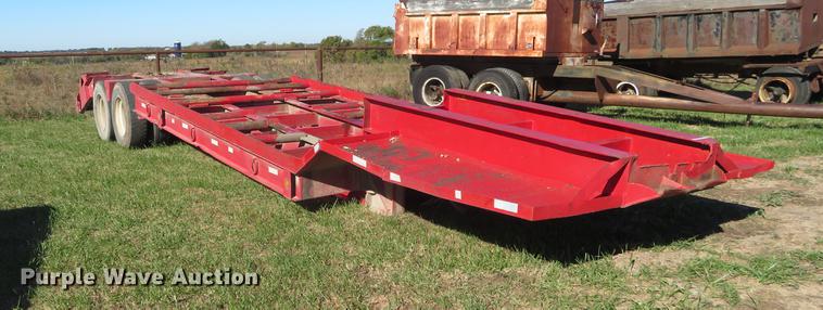 image for item DF9814 1977 equipment trailer