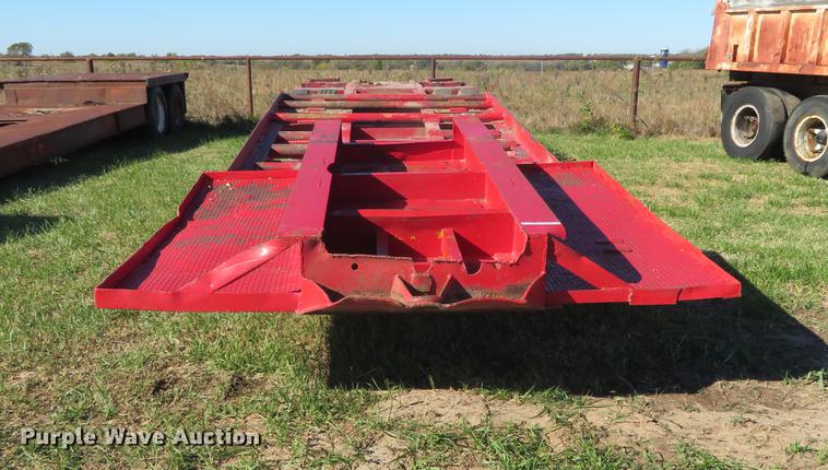image for item DF9814 1977 equipment trailer