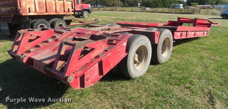 image for item DF9814 1977 equipment trailer