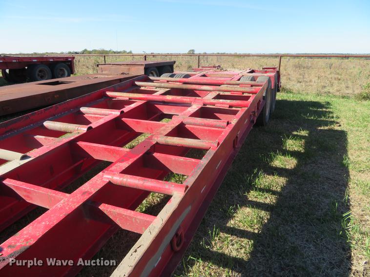 image for item DF9814 1977 equipment trailer