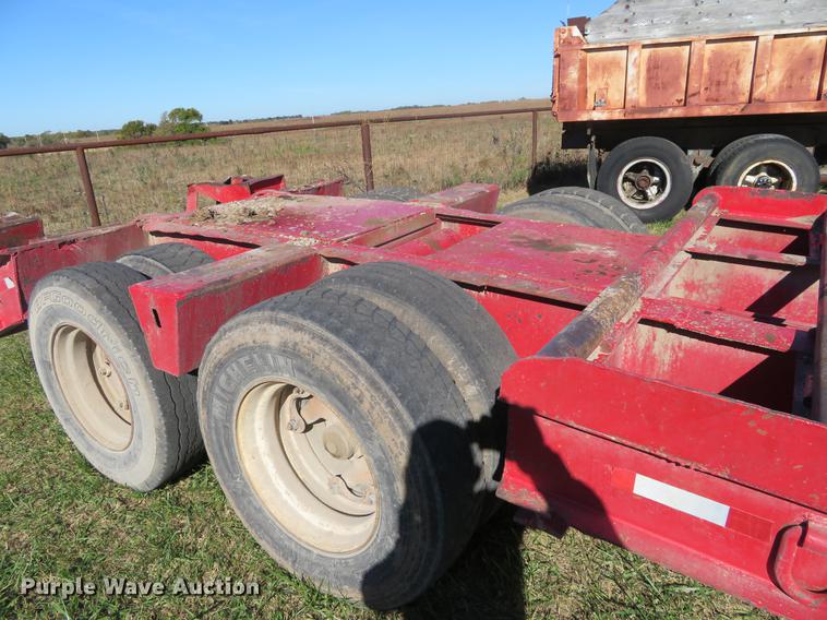 image for item DF9814 1977 equipment trailer