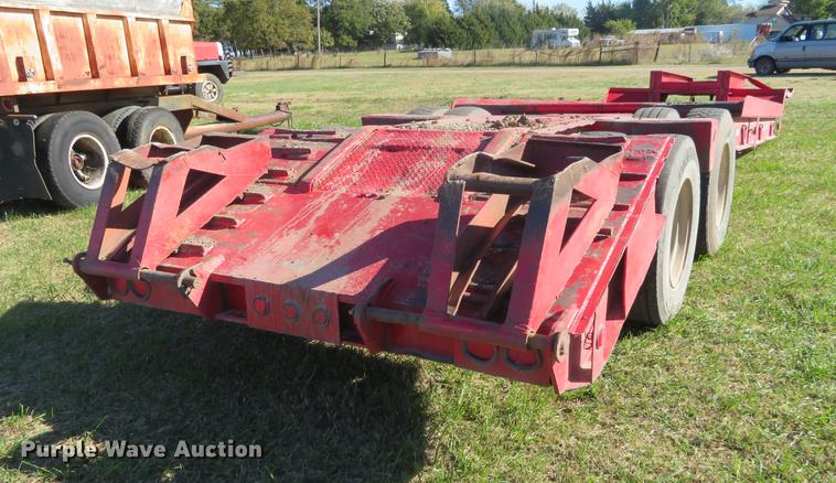 image for item DF9814 1977 equipment trailer