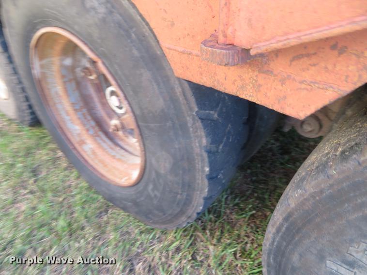 image for item DF9818 1988 Shop built equipment trailer