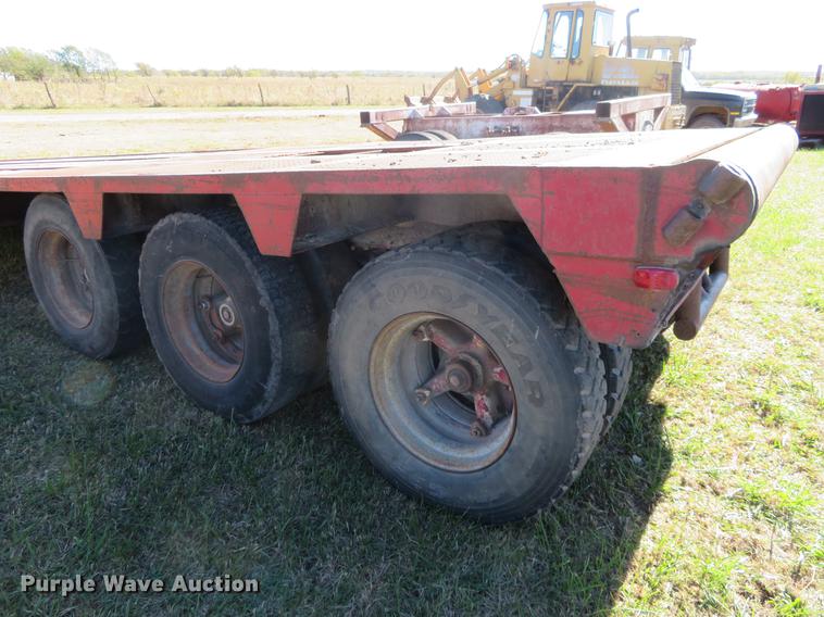 image for item DF9819 1985 Shop Built equipment trailer