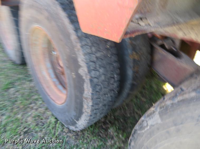 image for item DF9819 1985 Shop Built equipment trailer