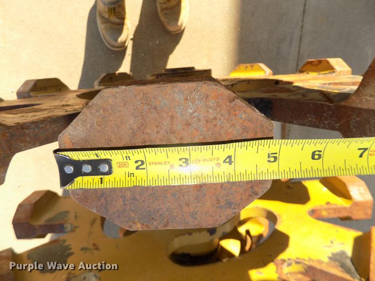 image for item DO9052 Rockland WB24-3 excavator compaction wheel