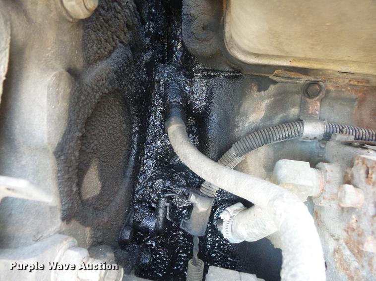 image for item DS9602 1993 Ford L9000 dump truck