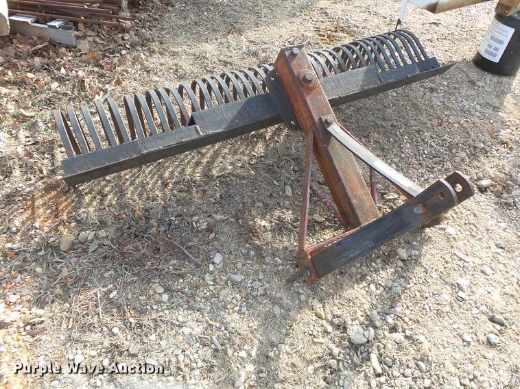 image for item DS9604 Rock rake