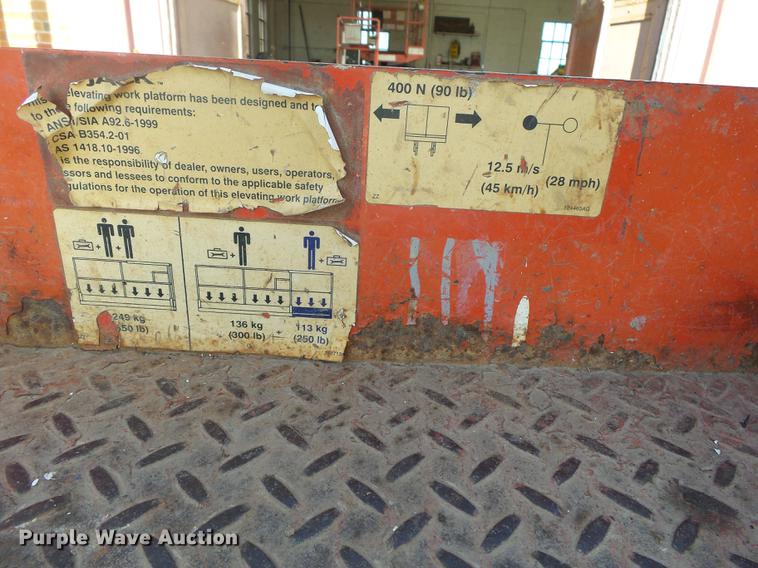 image for item DS9610 Skyjack SJIII 3219 scissor lift