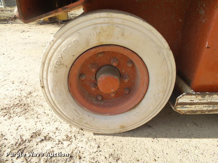 image for item DS9611 Snorkel SL 25 scissor lift