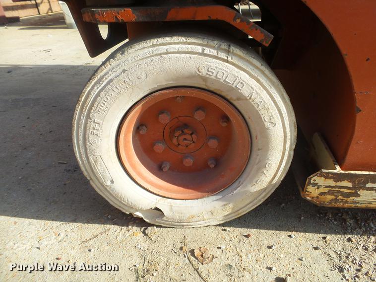 image for item DS9611 Snorkel SL 25 scissor lift