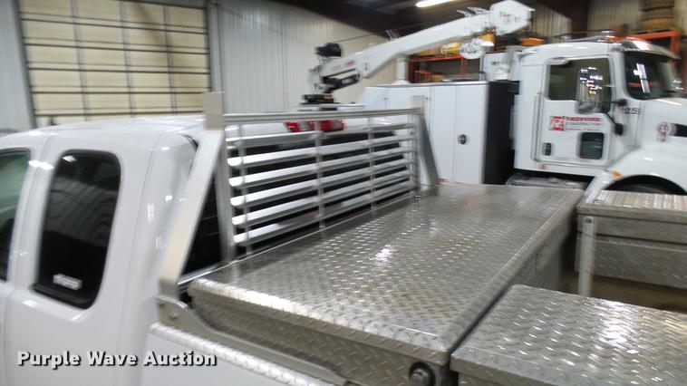 image for item DX9337 2008 Chevrolet Silverado 2500HD Ext. Cab pickup truck