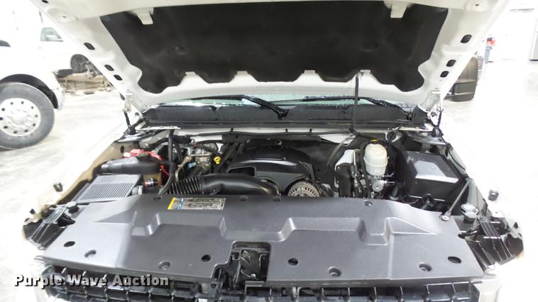 image for item DX9337 2008 Chevrolet Silverado 2500HD Ext. Cab pickup truck