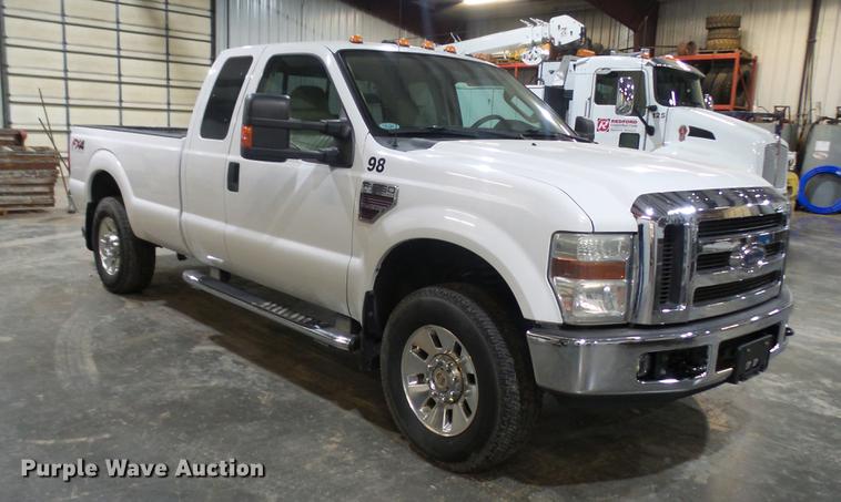 image for item DX9338 2008 Ford F250 Super Duty SuperCab pickup truck