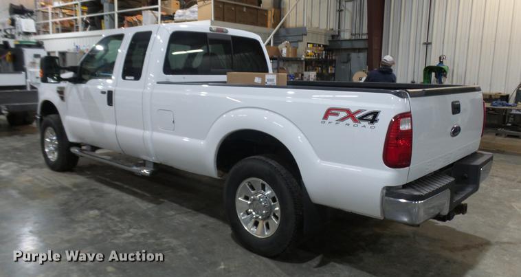 image for item DX9338 2008 Ford F250 Super Duty SuperCab pickup truck