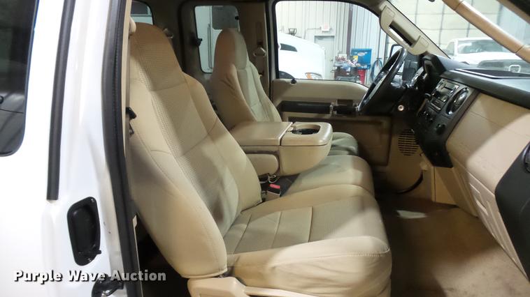 image for item DX9338 2008 Ford F250 Super Duty SuperCab pickup truck