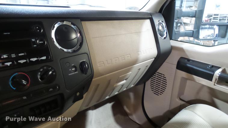 image for item DX9338 2008 Ford F250 Super Duty SuperCab pickup truck