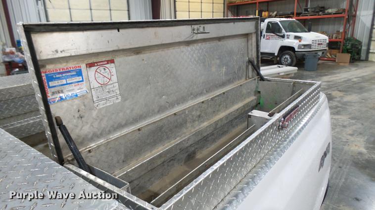 image for item DX9347 2010 Chevrolet Silverado 2500HD Ext. Cab pickup truck