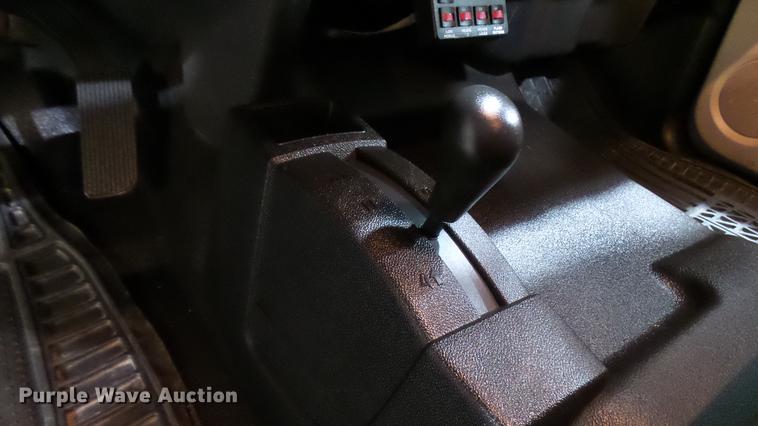 image for item DX9347 2010 Chevrolet Silverado 2500HD Ext. Cab pickup truck