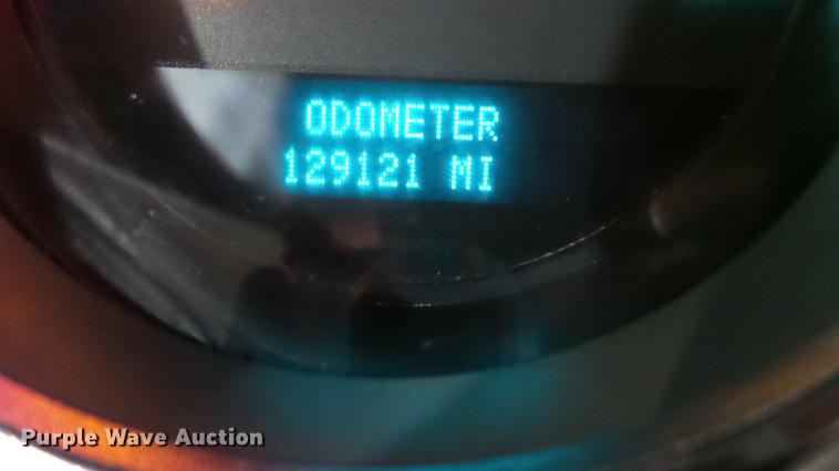 image for item DX9347 2010 Chevrolet Silverado 2500HD Ext. Cab pickup truck