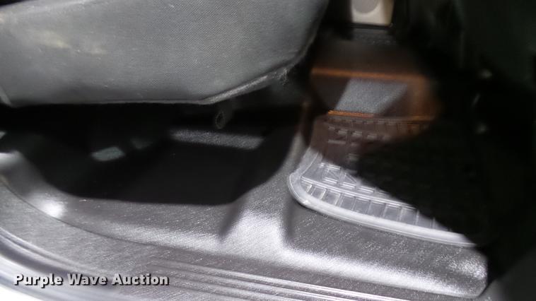 image for item DX9347 2010 Chevrolet Silverado 2500HD Ext. Cab pickup truck