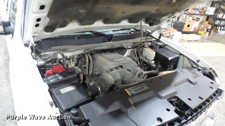 image for item DX9347 2010 Chevrolet Silverado 2500HD Ext. Cab pickup truck