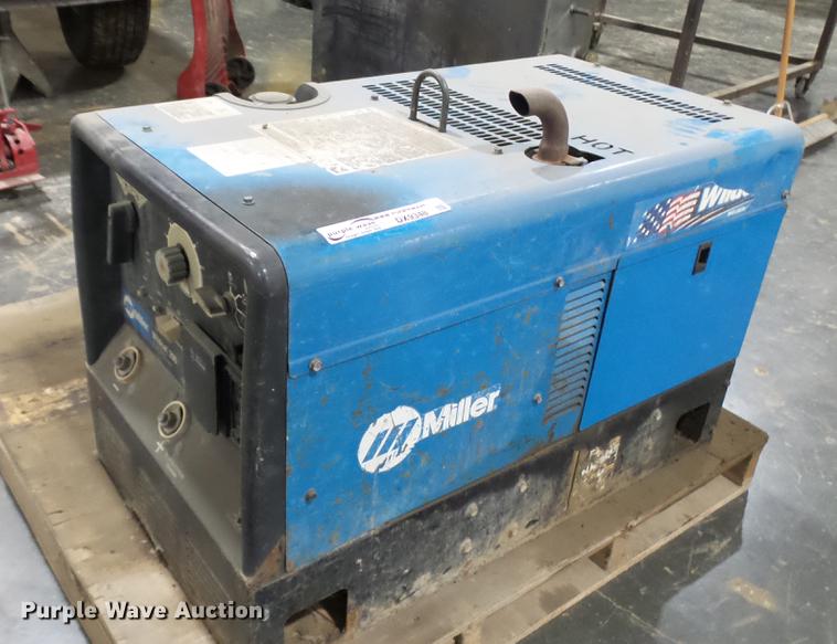 image for item DX9348 Miller Wildcat 200 welder/generator