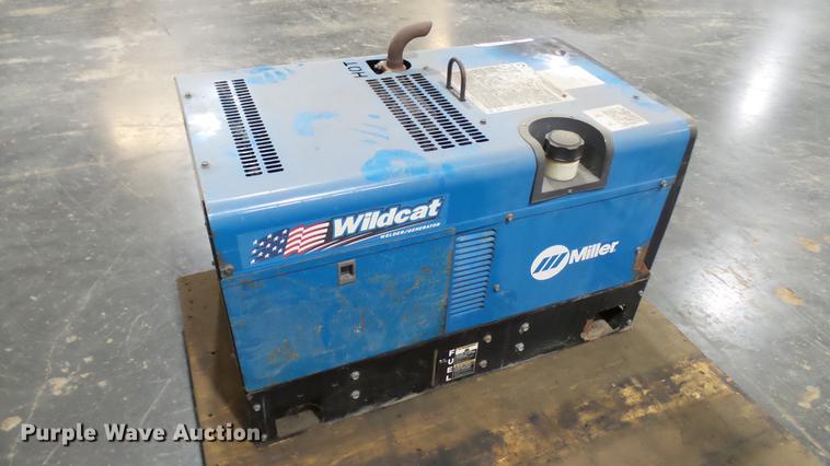 image for item DX9348 Miller Wildcat 200 welder/generator