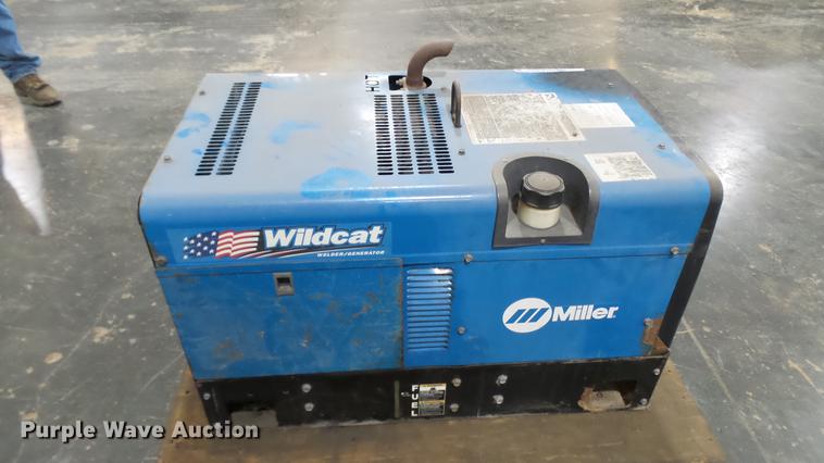image for item DX9348 Miller Wildcat 200 welder/generator