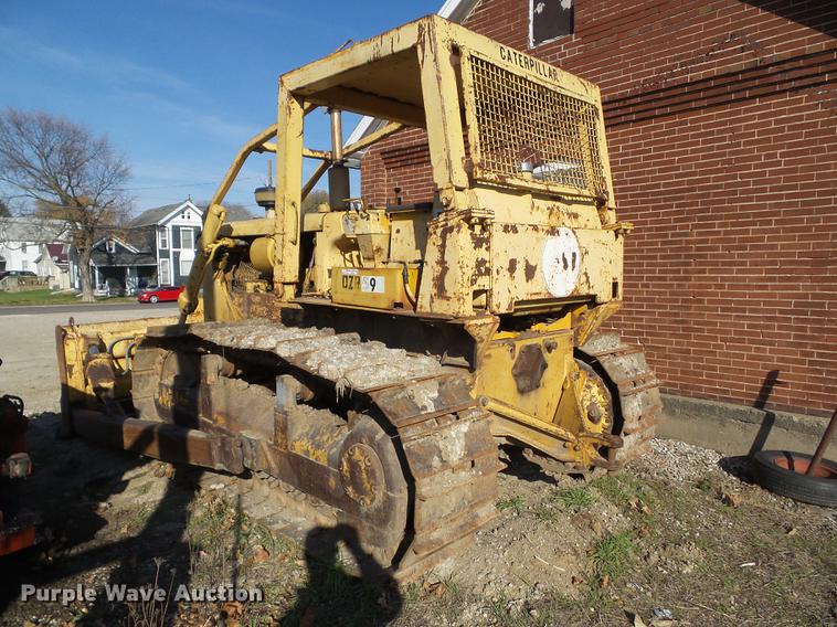image for item DZ9056 1968 Caterpillar D6C dozer