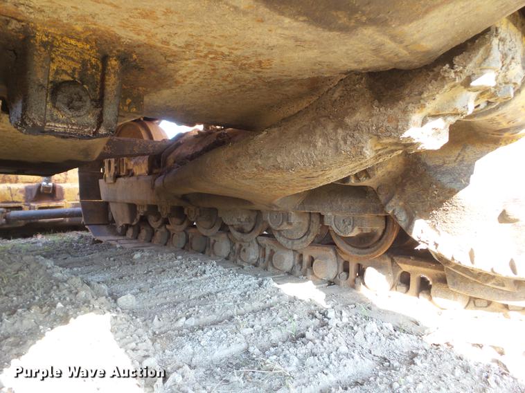 image for item DZ9056 1968 Caterpillar D6C dozer