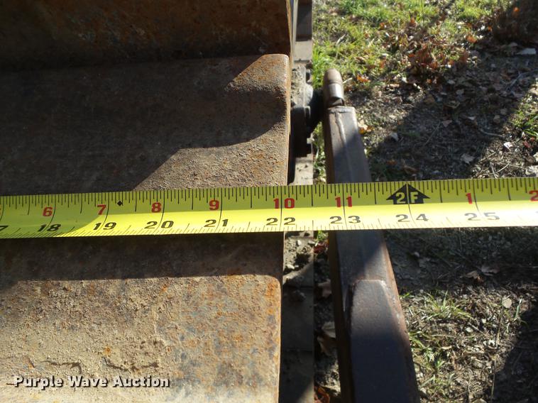 image for item DZ9056 1968 Caterpillar D6C dozer