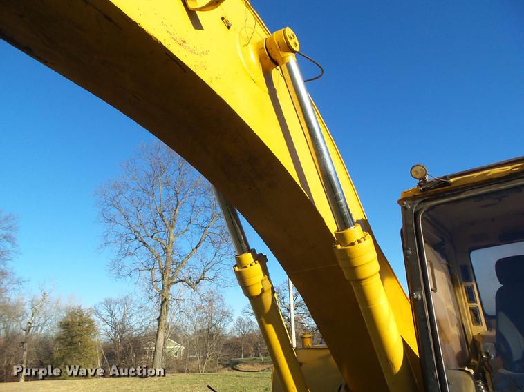 image for item DZ9142 1994 Caterpillar 320L excavator