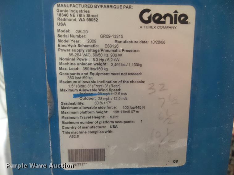 image for item DZ9182 2009 Genie GR20 vertical lift