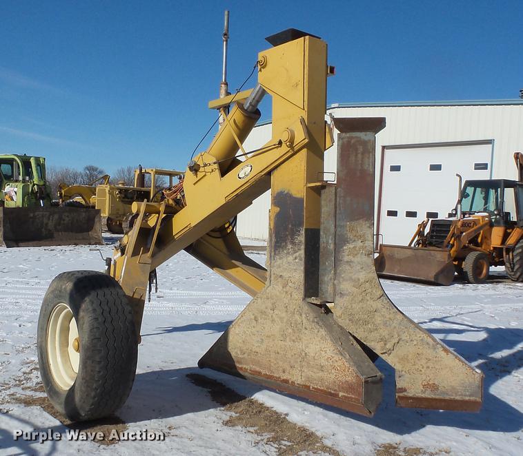 image for item EA9676 Johnson tile plow