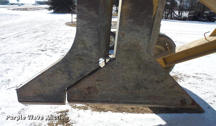 image for item EA9676 Johnson tile plow