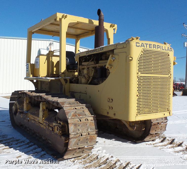image for item EA9677 1967 Caterpillar D8H crawler tractor
