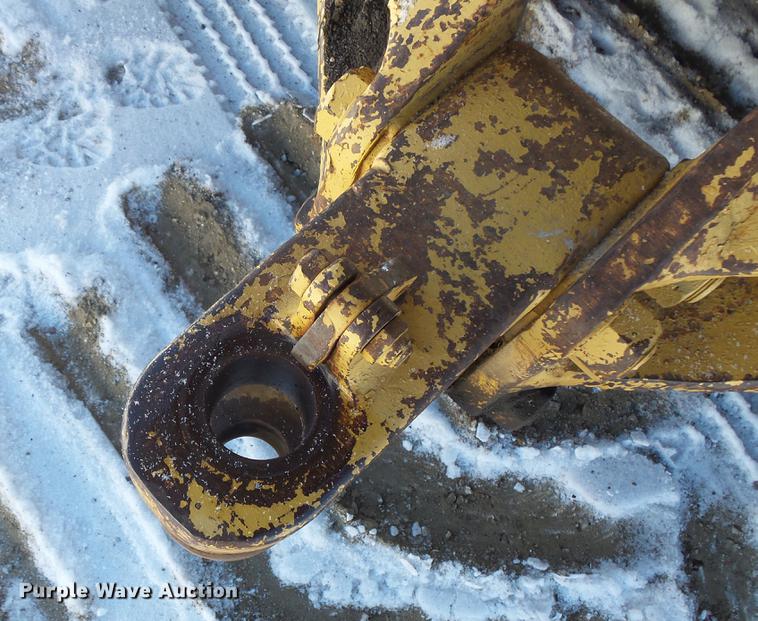 image for item EA9677 1967 Caterpillar D8H crawler tractor